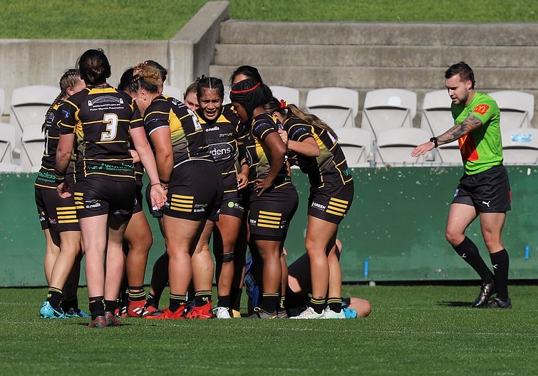 HNWP Semi Final Sharks v Mounties