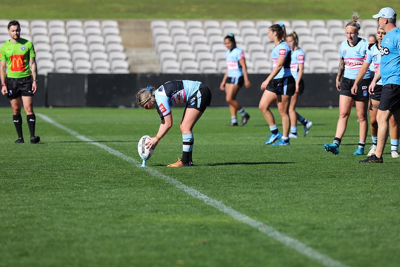 HNWP Semi Final Sharks v Mounties