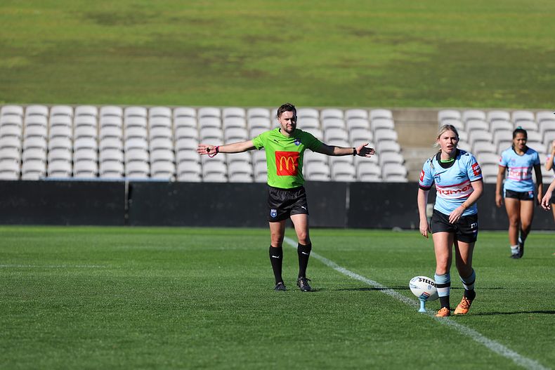 HNWP Semi Final Sharks v Mounties