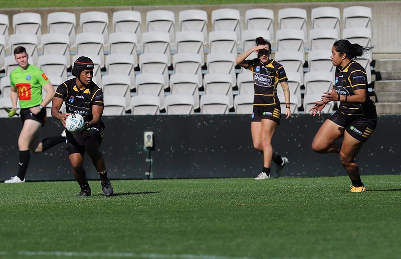 HNWP Semi Final Sharks v Mounties