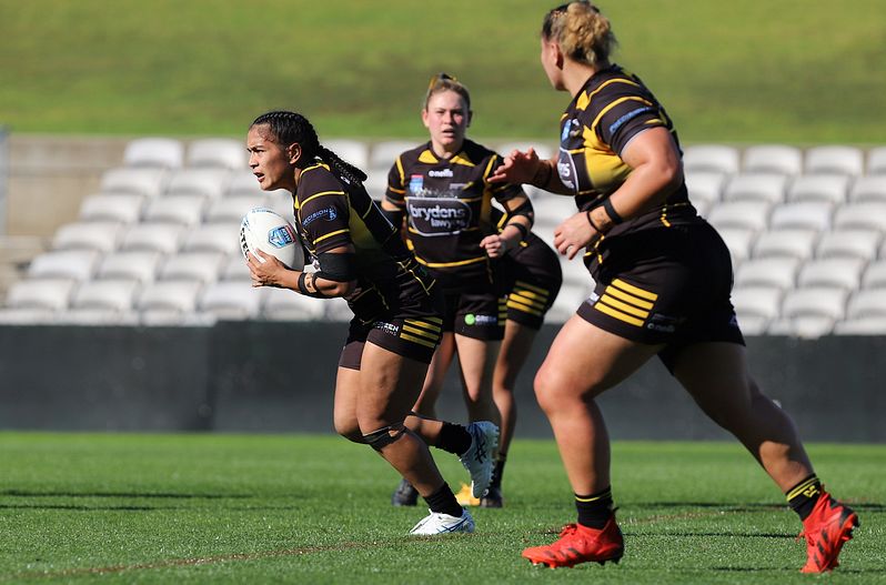 HNWP Semi Final Sharks v Mounties
