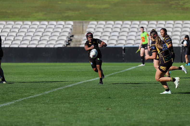 HNWP Semi Final Sharks v Mounties