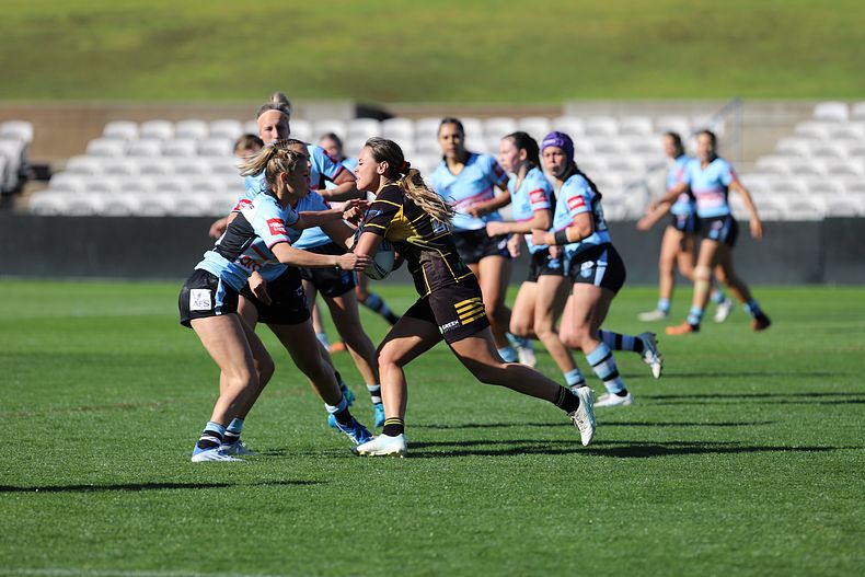 HNWP Semi Final Sharks v Mounties