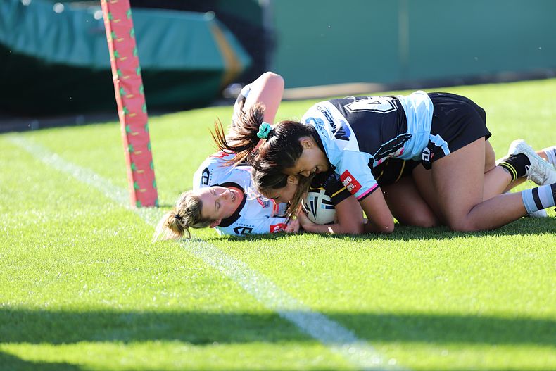 HNWP Semi Final Sharks v Mounties