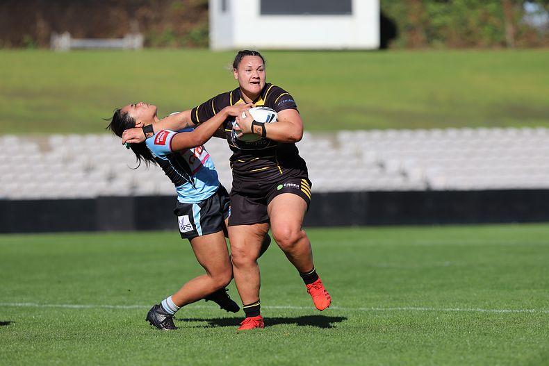 HNWP Semi Final Sharks v Mounties