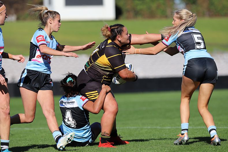 HNWP Semi Final Sharks v Mounties