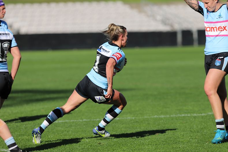 HNWP Semi Final Sharks v Mounties