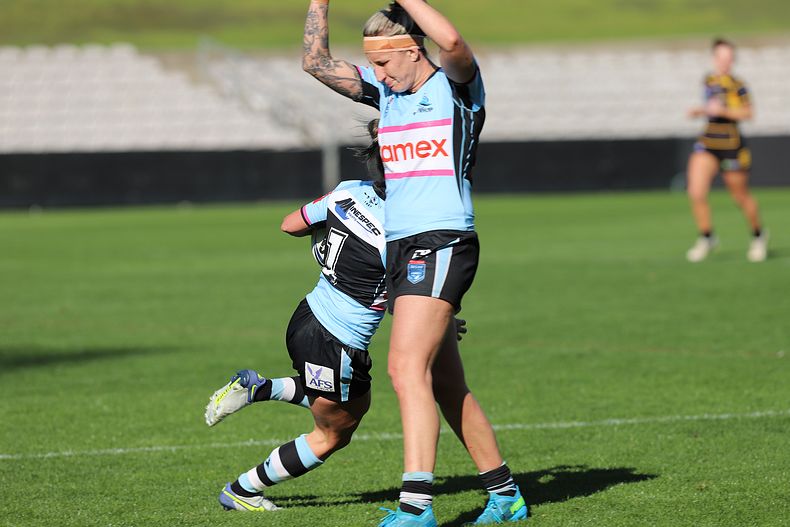 HNWP Semi Final Sharks v Mounties