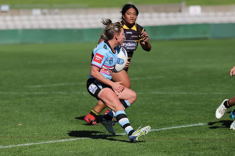 HNWP Semi Final Sharks v Mounties