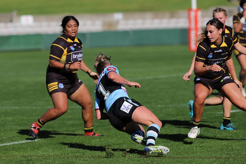 HNWP Semi Final Sharks v Mounties