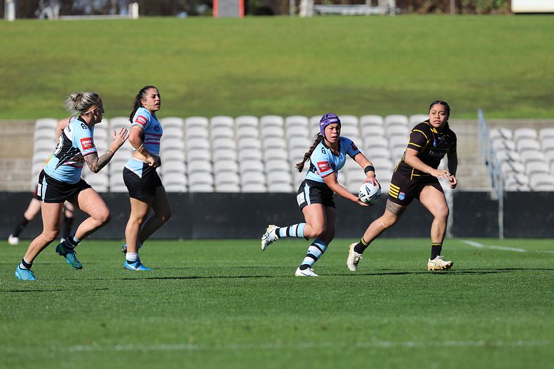 HNWP Semi Final Sharks v Mounties