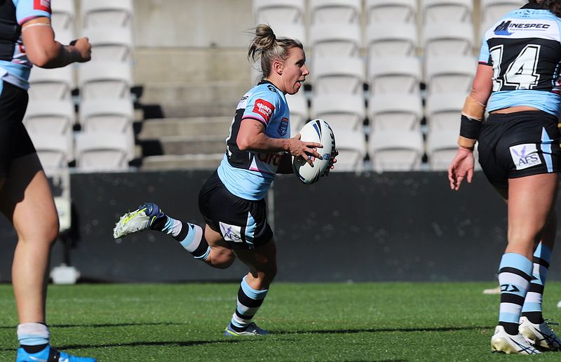 HNWP Semi Final Sharks v Mounties