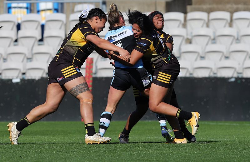HNWP Semi Final Sharks v Mounties