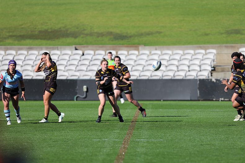 HNWP Semi Final Sharks v Mounties
