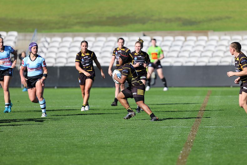 HNWP Semi Final Sharks v Mounties