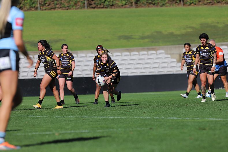 HNWP Semi Final Sharks v Mounties