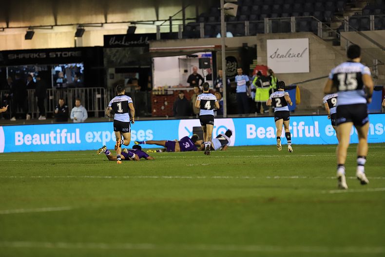 Jersey Flegg Rnd 17 SHARKS v THUNDERBOLTS