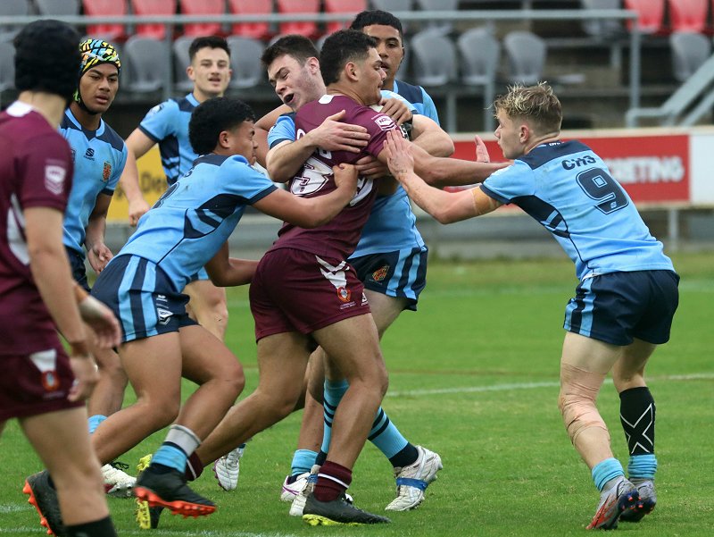 Who has signed Qld’s 45 top schoolboys (Photo : NewsCorp Sports)