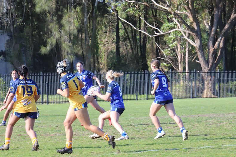NSWCHS U16 Girls Day 1 Sydney Gold v Southern