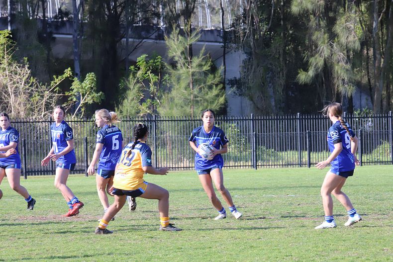 NSWCHS U16 Girls Day 1 Sydney Gold v Southern
