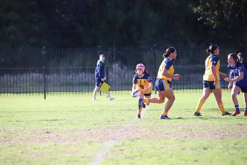 NSWCHS U16 Girls Day 1 Sydney Gold v Southern