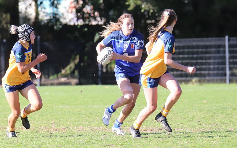 NSWCHS U16 Girls Day 1 Sydney Gold v Southern