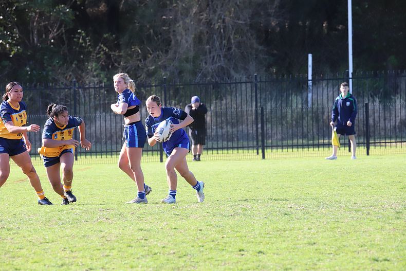 NSWCHS U16 Girls Day 1 Sydney Gold v Southern