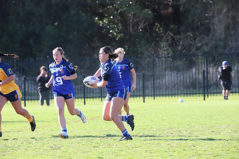 NSWCHS U16 Girls Day 1 Sydney Gold v Southern