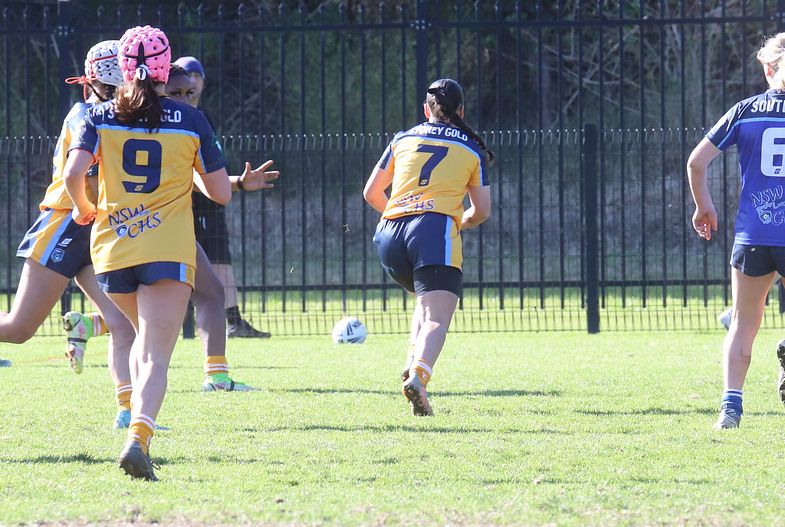 NSWCHS U16 Girls Day 1 Sydney Gold v Southern