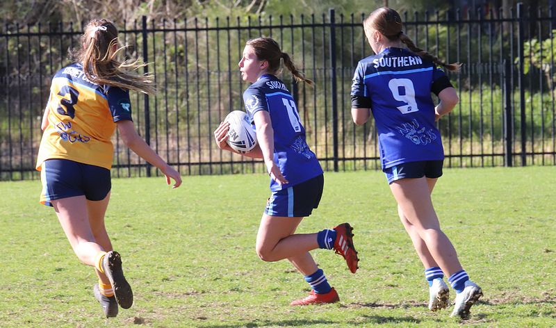 NSWCHS U16 Girls Day 1 Sydney Gold v Southern