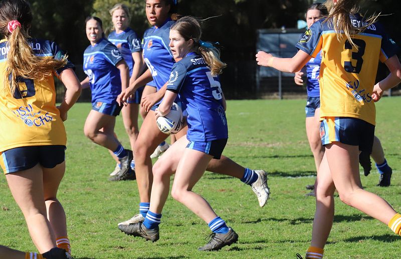 NSWCHS U16 Girls Day 1 Sydney Gold v Southern