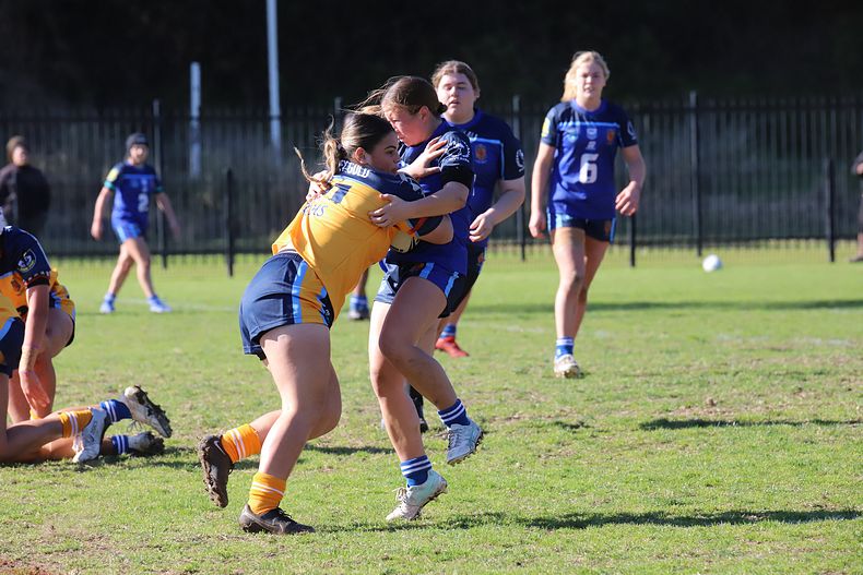 NSWCHS U16 Girls Day 1 Sydney Gold v Southern