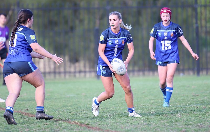 NSWCHS U16 Girls Day 1 Southern v Sydney RED