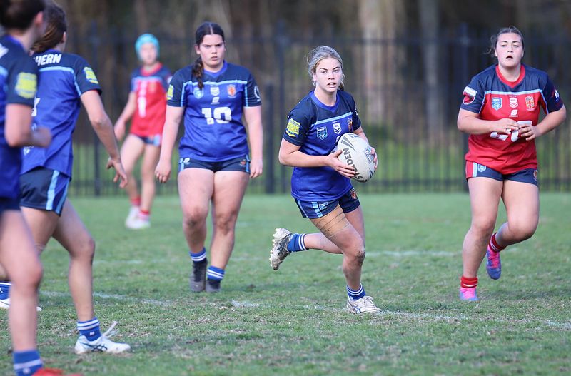 NSWCHS U16 Girls Day 1 Southern v Sydney RED