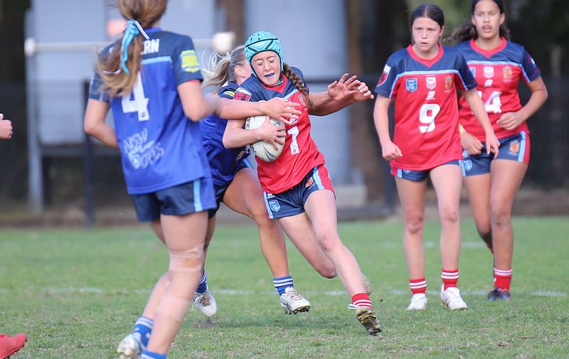 NSWCHS U16 Girls Day 1 Southern v Sydney RED