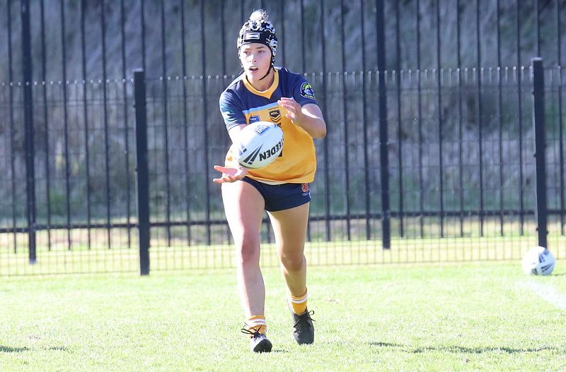 NSWCHS U16 Girls Day 1 Sydney Gold v Southern