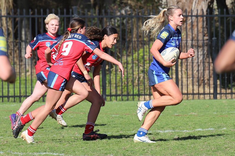 NSWCHS U16 Girls Day 1 Southern v Sydney RED