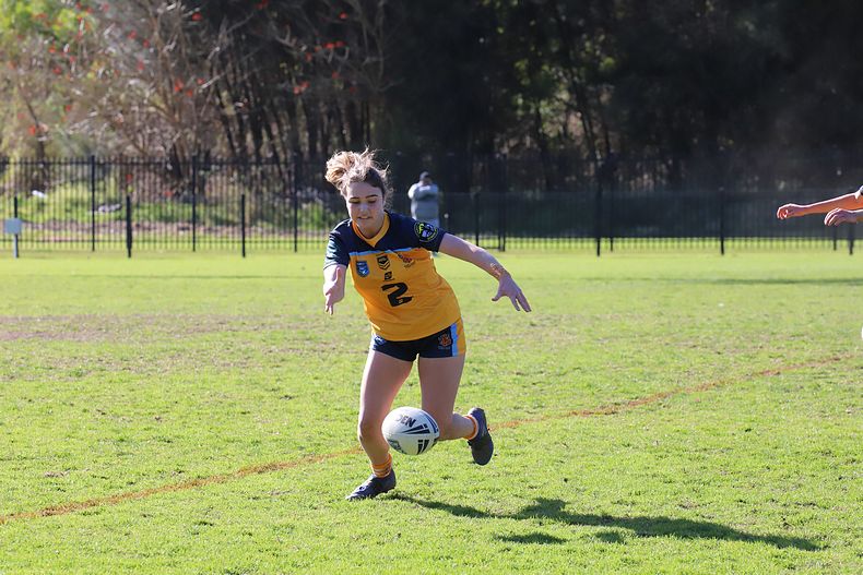 NSWCHS U16 Girls Day 1 Sydney Gold v Southern