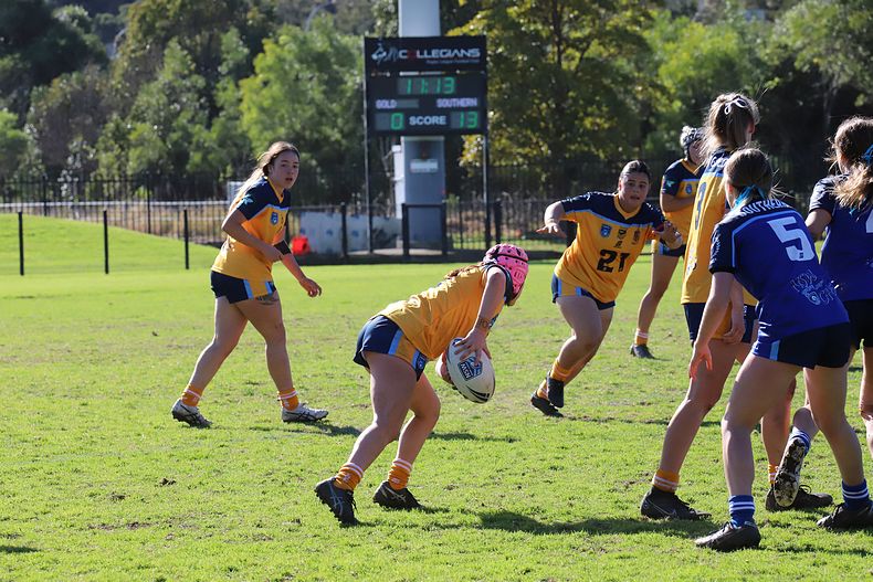 NSWCHS U16 Girls Day 1 Sydney Gold v Southern