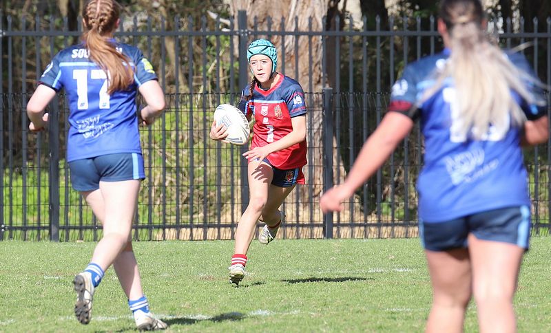 NSWCHS U16 Girls Day 1 Southern v Sydney RED