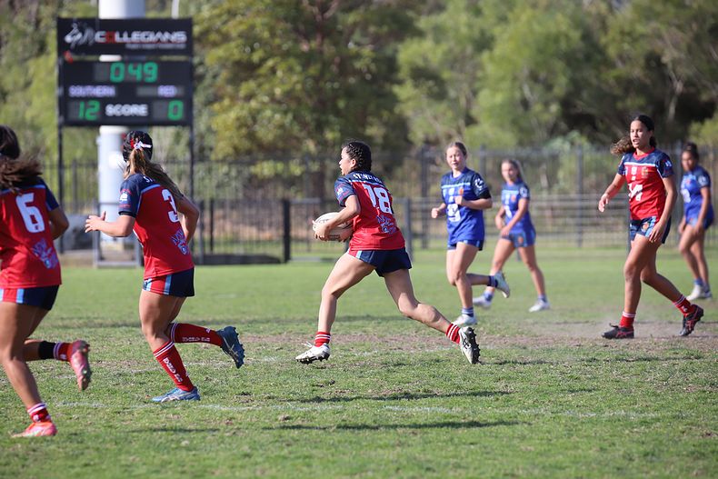 NSWCHS U16 Girls Day 1 Southern v Sydney RED