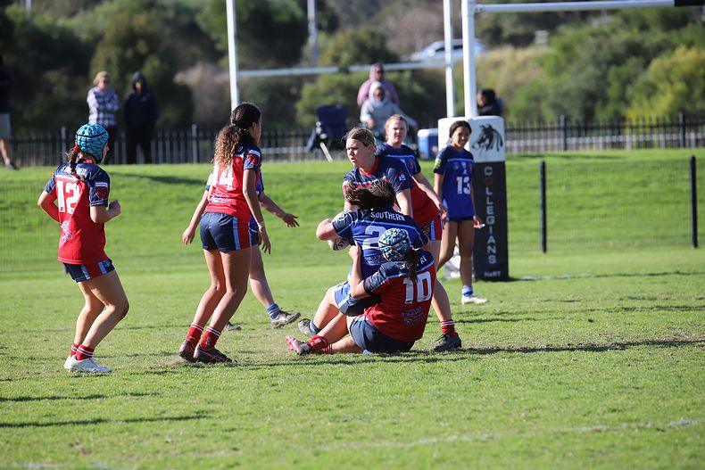 NSWCHS U16 Girls Day 1 Southern v Sydney RED