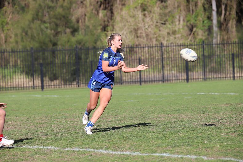 NSWCHS U16 Girls Day 1 Southern v Sydney RED