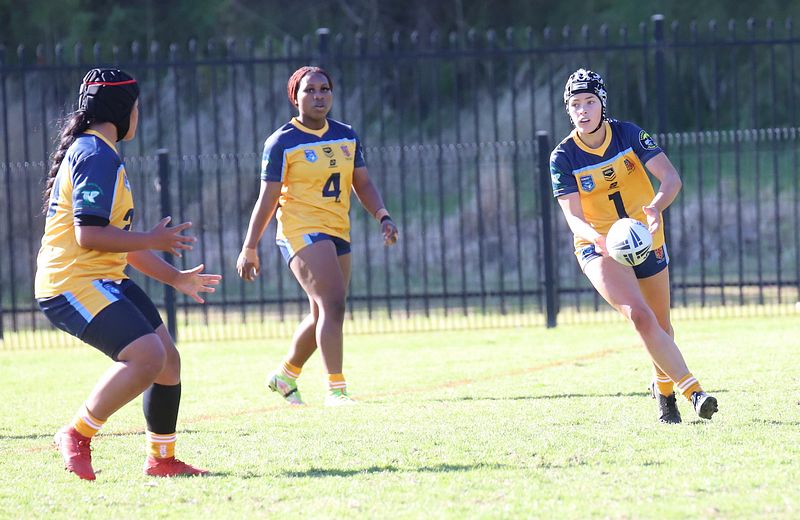 NSWCHS U16 Girls Day 1 Sydney Gold v Southern