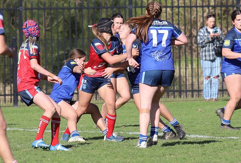 NSWCHS U16 Girls Day 1 Southern v Sydney RED
