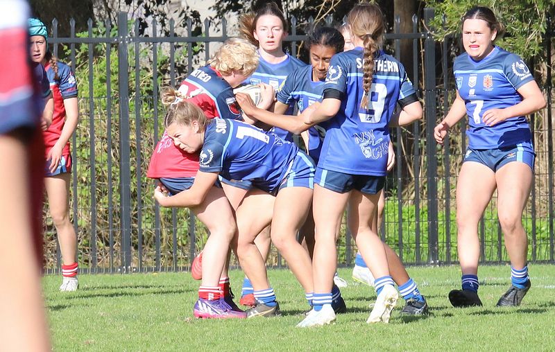 NSWCHS U16 Girls Day 1 Southern v Sydney RED