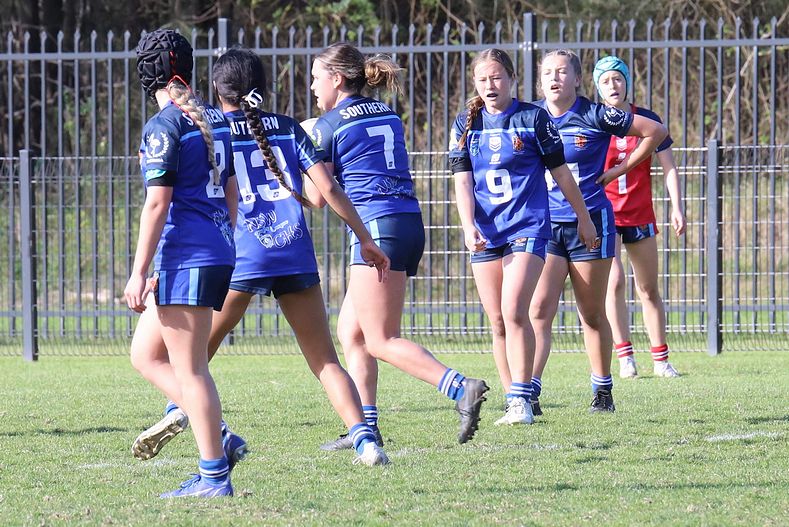 NSWCHS U16 Girls Day 1 Southern v Sydney RED