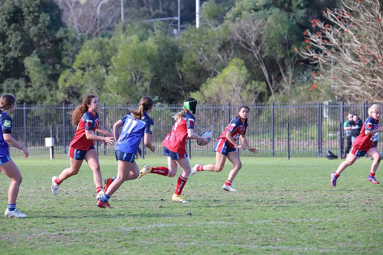 NSWCHS U16 Girls Day 1 Southern v Sydney RED