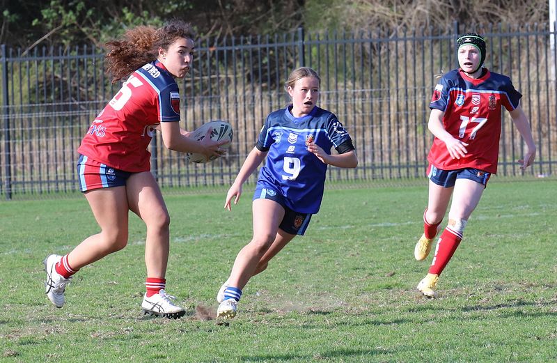 NSWCHS U16 Girls Day 1 Southern v Sydney RED