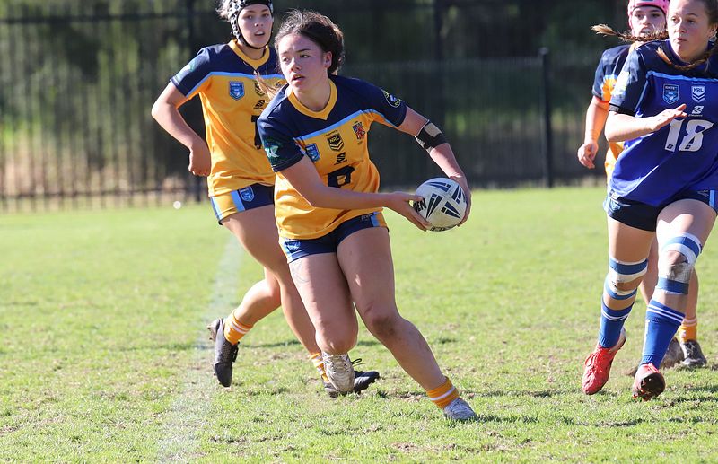 NSWCHS U16 Girls Day 1 Sydney Gold v Southern